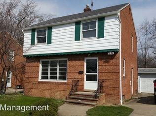 4833 Farnhurst Rd, Lyndhurst, OH 44124