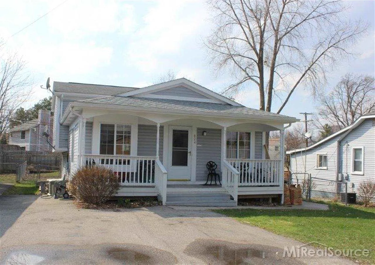 624 Cedarlawn Rd photo 1