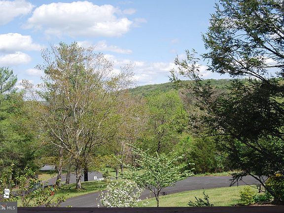 4th image of 141 The Hill Rd #25A