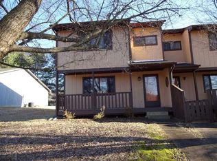 74 Tulip Grove Cir APT 1, Bristol, TN 37620