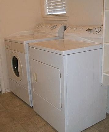 1105 Emmitt Run Washer n Dryer comes with home