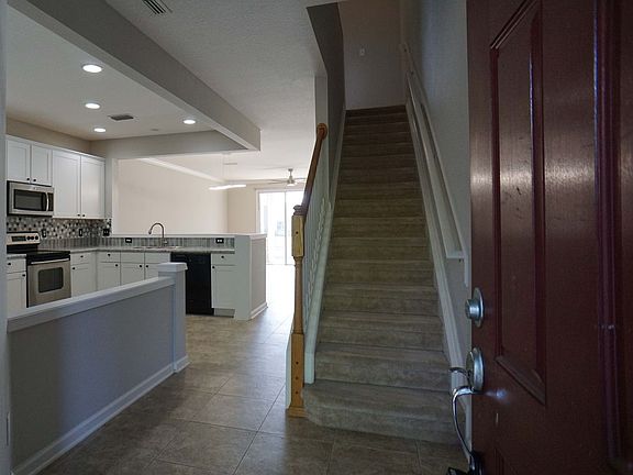 4th image of 11414 Campfield Cir