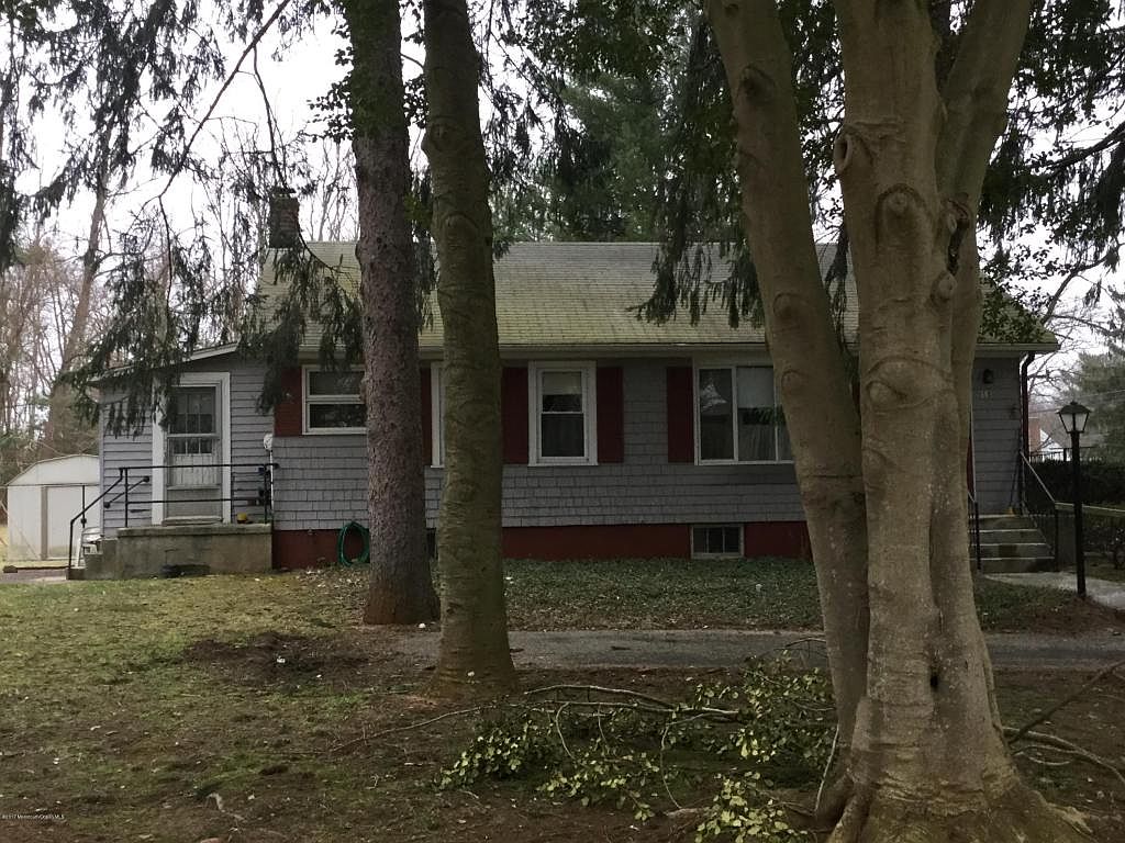 15 Middletown Lincroft Rd, Lincroft, NJ 07738 Zillow