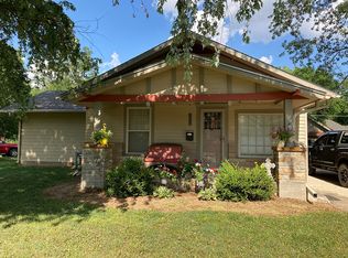 1314 S Edith Ave, Chanute, KS 66720