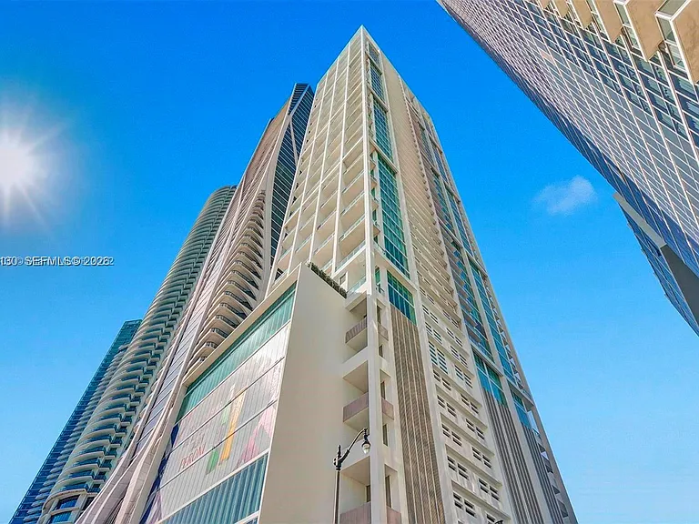 1040 Biscayne Blvd #3802 — Photo 30