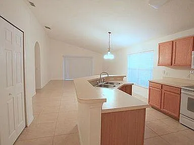 9783 Nonacrest Dr — Photo 7
