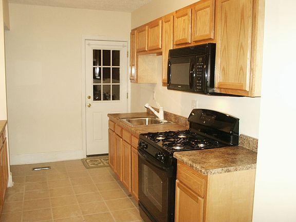 Kitchen - All new appliances