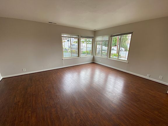 5th image of 3516 Farm Hill Blvd #22
