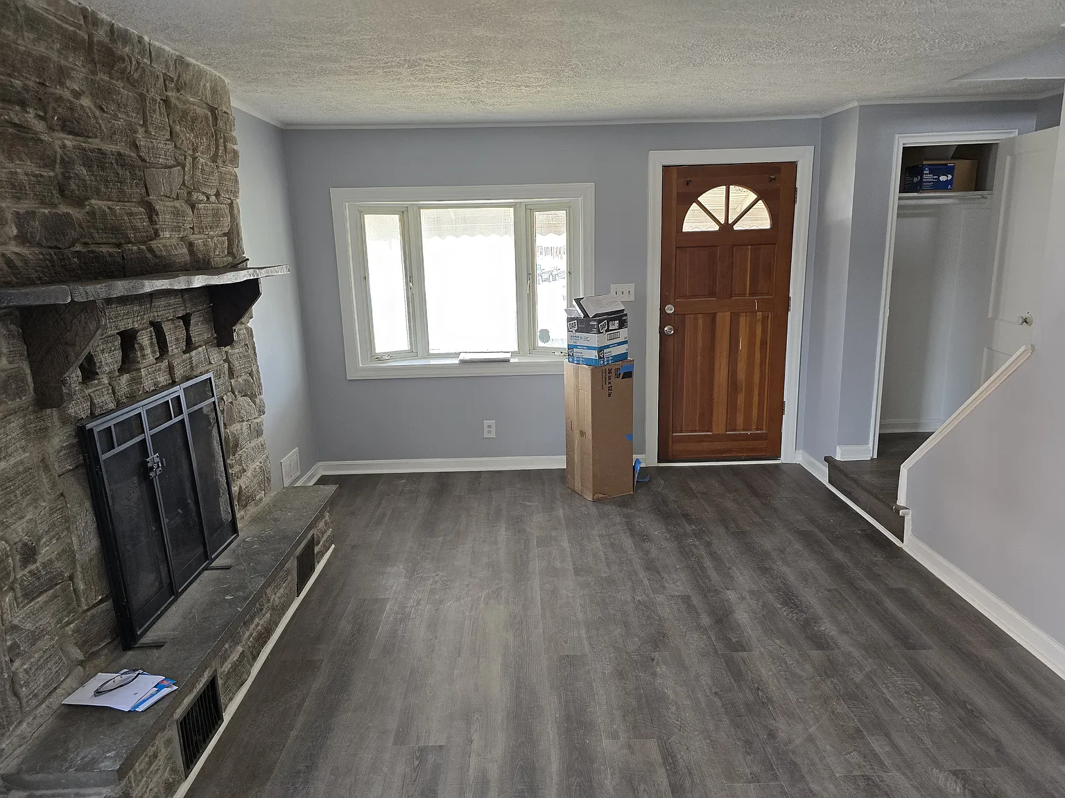 7526 Rabon Ave — Photo 2