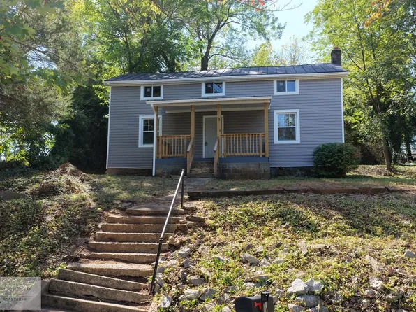 3 Watts Street Ext, Gretna, VA 24557