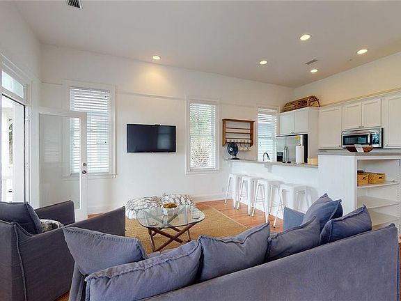 3rd image of 47 Clover Marsh Ln