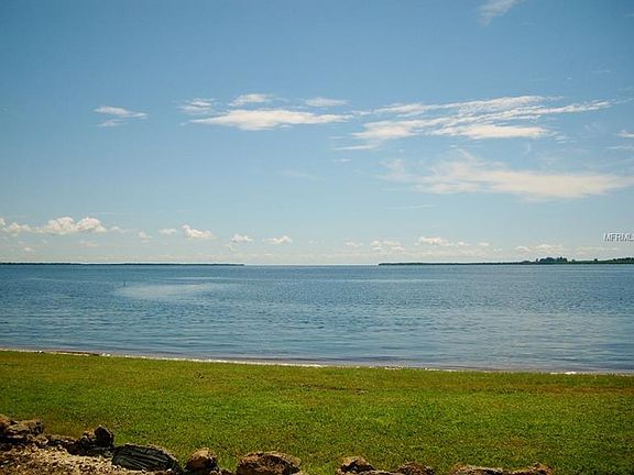 5th image of 14459 River Beach Dr APT A103