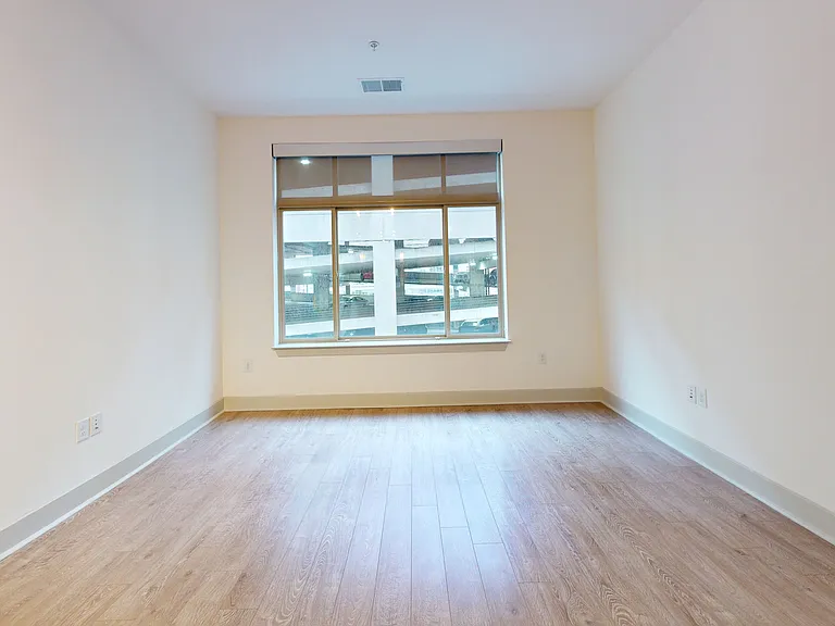 322 on North Broad — Photo 135