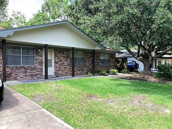 2nd image of 1000 Debra Dr