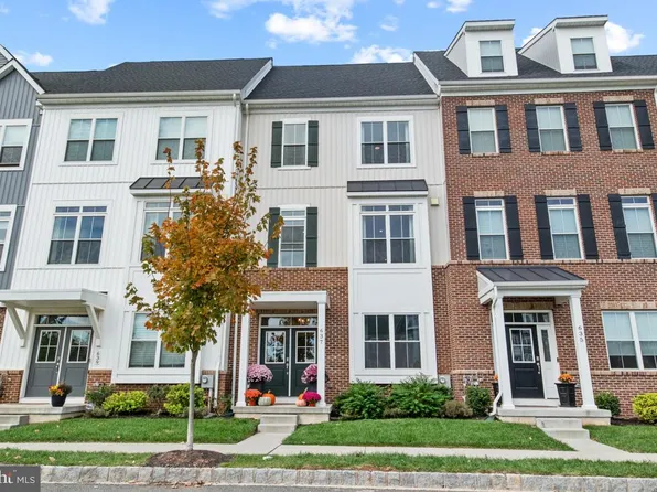 637 Burcham St, Phoenixville, PA 19460