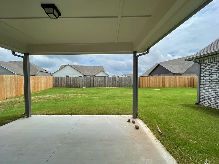 12451 S Norwood Ave E — Photo 17