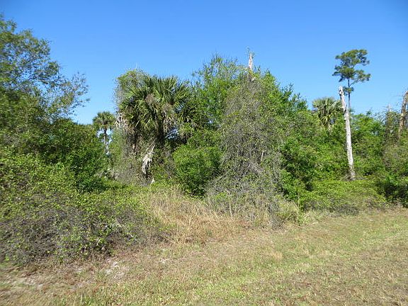 3rd image of 5799 Clydesdale Ln
