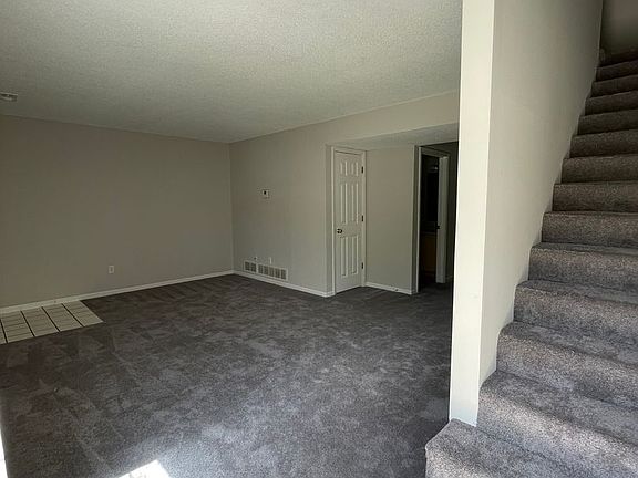 2nd image of 2304-2306 Parks Edge Pl #2304
