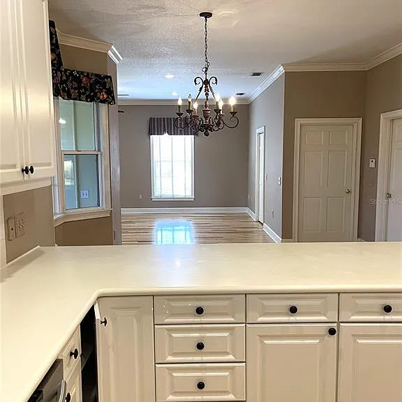 6604 Crescent Lake Dr — Photo 24