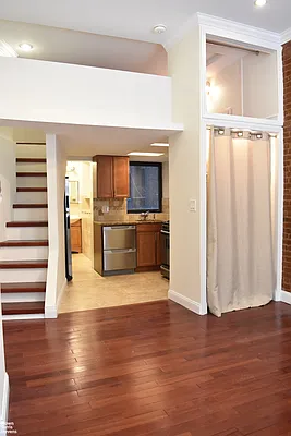 Rented by Brown Harris Stevens | media 27