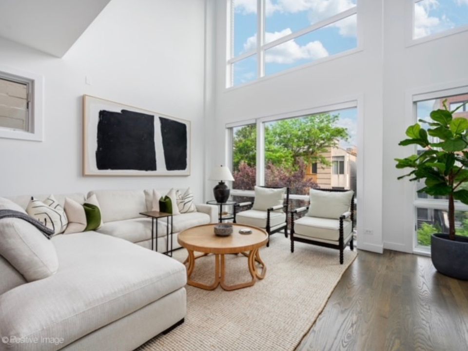 Living area, main floor