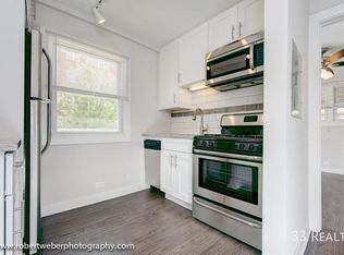 1375 Brown St APT 1E, Des Plaines, IL 60016