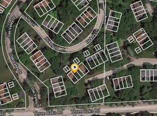 44 Hickory Ln, Cary, IL