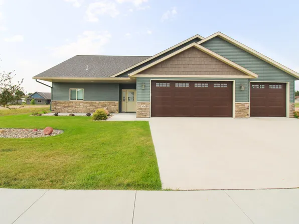 306 15th St N, Cold Spring, MN 56320