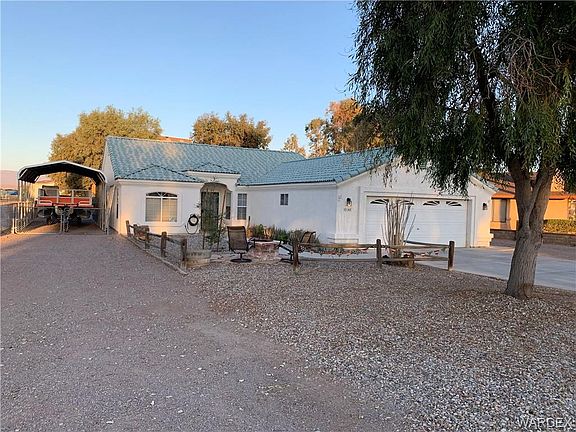 4th image of 8144 S Aspen Dr