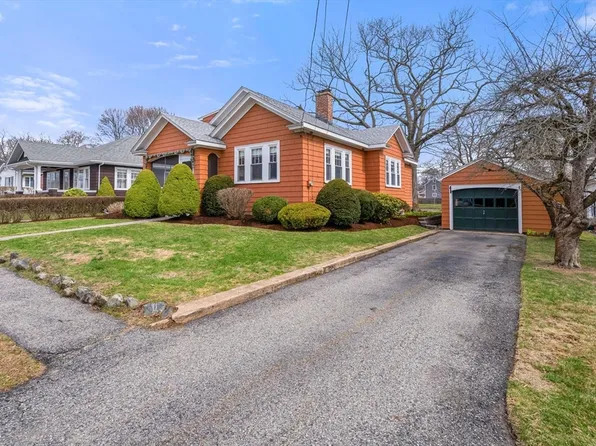 5 Frankwood Ave, Beverly, MA 01915