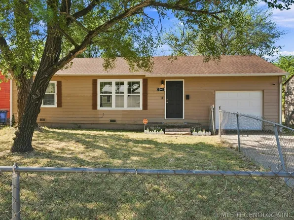 244 E 52nd Pl N, Tulsa, OK 74126