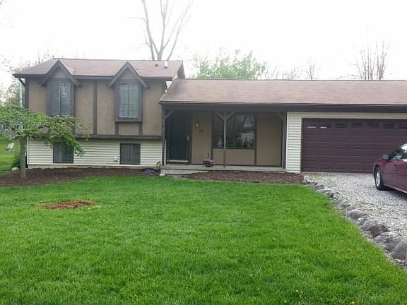 2nd image of 76 Eastview St