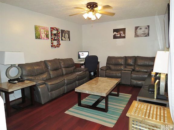 2nd image of 137 Candlestick Dr