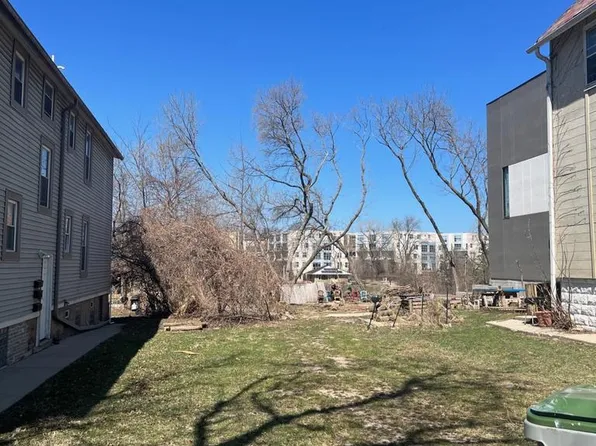1120 East KANE PLACE, Milwaukee, WI 53202