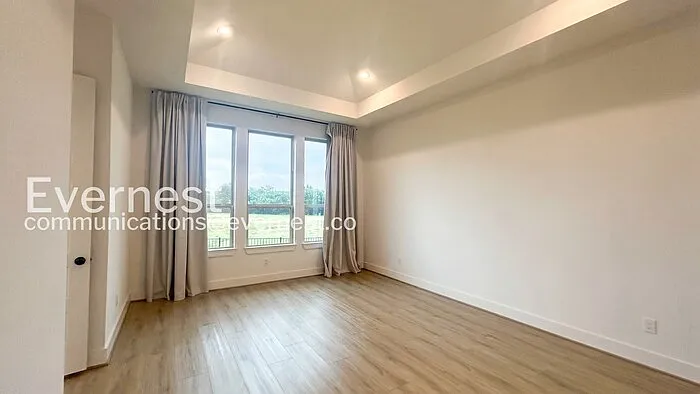 1447 Cowan Run — Photo 13