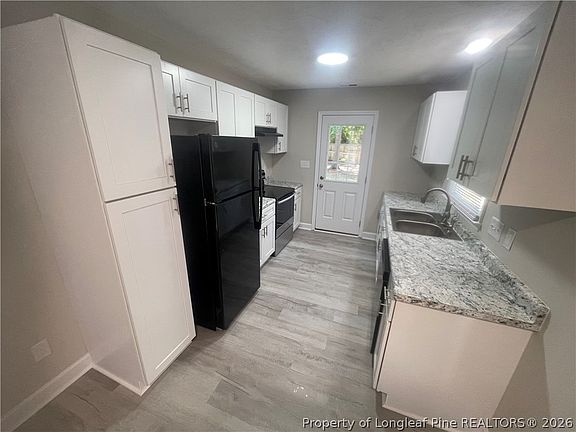 4th image of 5603 Planters Pl