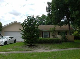 806 Attache Ct, Tampa, FL 33613