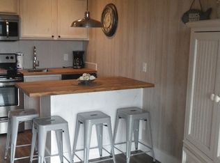 40 Folly Field Rd APT C303, Hilton Head Island, SC 29928