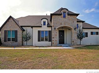 10709 S Redbud Pl, Jenks, OK 74037