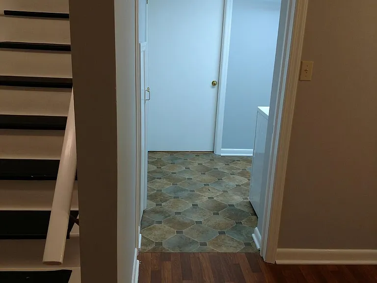 15205 Streamside Ct — Photo 39