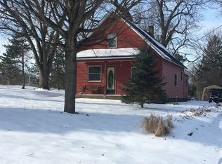 410 S Peru Rd, Seatonville, IL 61359