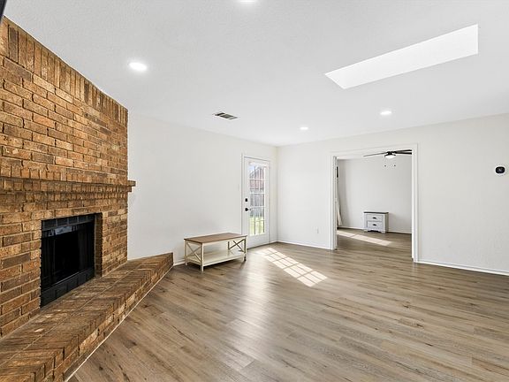 4th image of 3242 Spring Meadow Ln