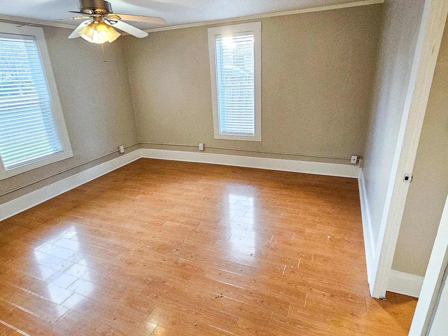 4 bed, $1,695 — Photo 2
