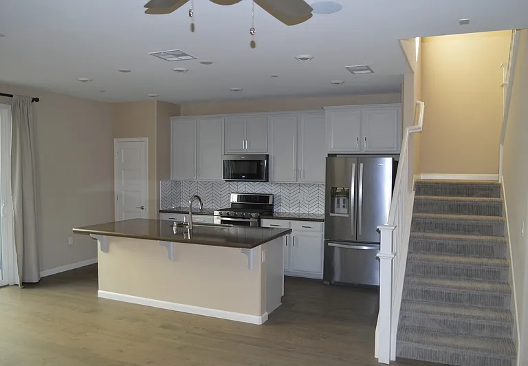 8876 Ariston Ln — Photo 4