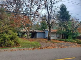 47581 Union St, Oakridge, OR 97463