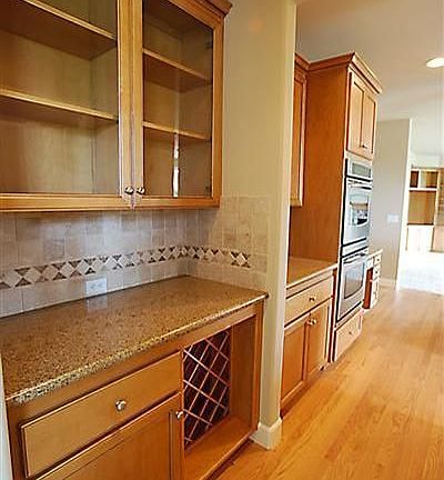5th image of 257 259th Ave NE