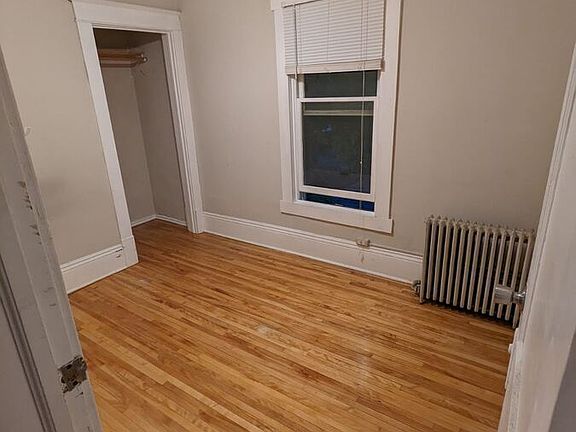5th image of 3429 Harriet Ave S #3