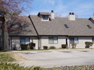 814 White Oak Dr APT 8, O Fallon, IL 62269