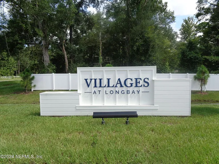 4322 Leeward Breeze Loop — Photo 24