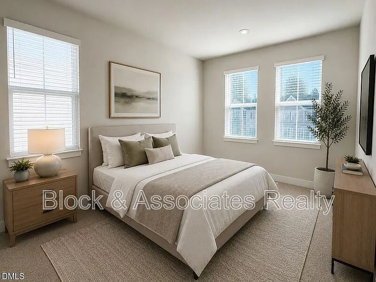 1362 Chowan Ave — Photo 25